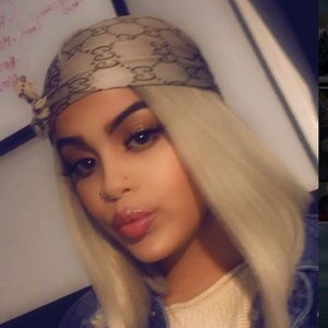 Meet your Posher, Kayla